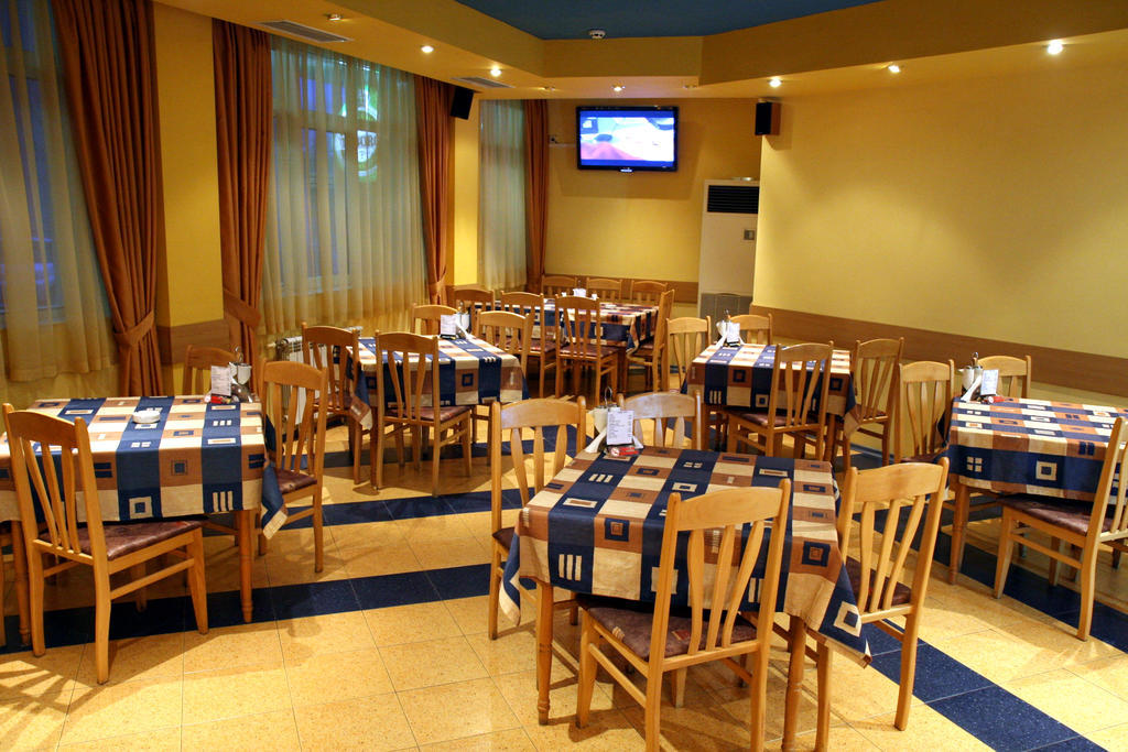 Hotel Mehdjarel Shumen Exteriör bild